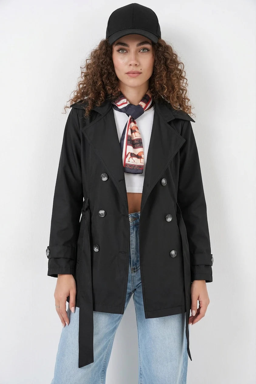 Kadın Klasik Yaka Kuşaklı Siyah Trençkot