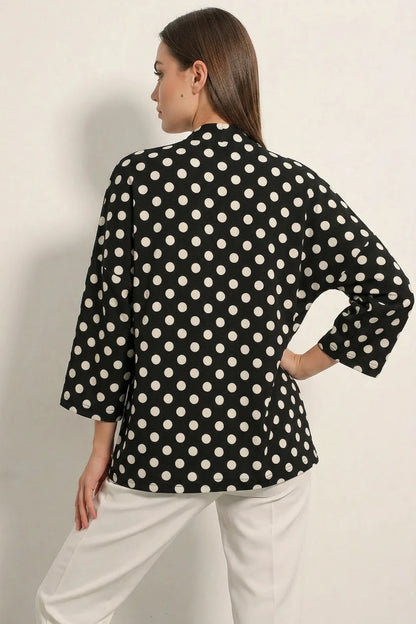 Kadın Yaka Puantiyeli Siyah Kimono