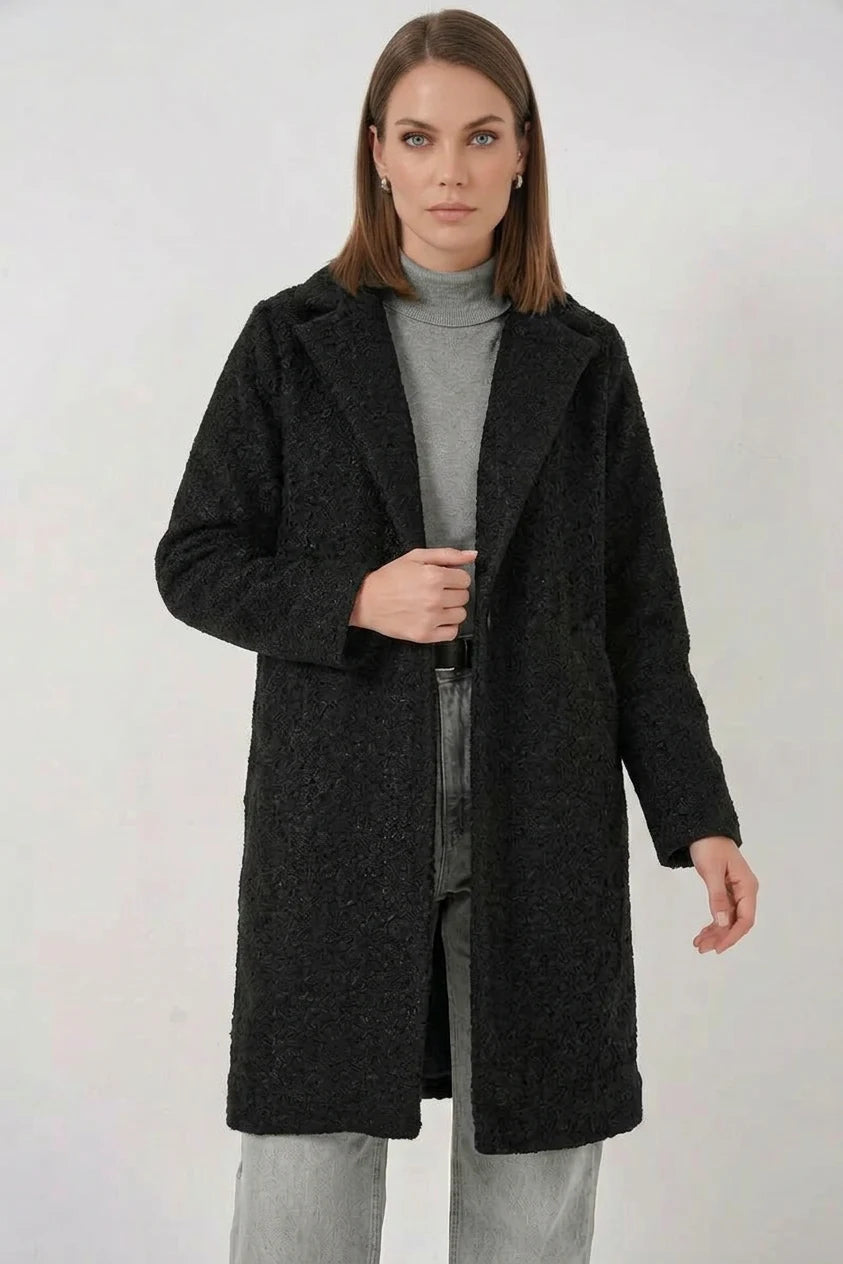 Kadın Kemerli Yaka Oversize Kaşe Siyah Kaban