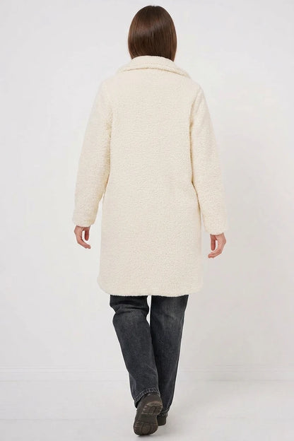 Kadın Geniş Yaka Oversize Ekru Kaban