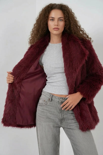 Kadın Geniş Yaka Kuşaklı Kürklü Oversize Bordo Kaban