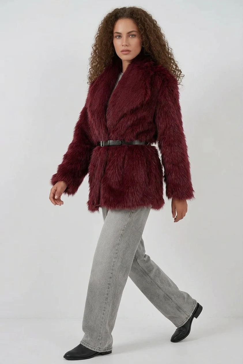 Kadın Geniş Yaka Kuşaklı Kürklü Oversize Bordo Kaban