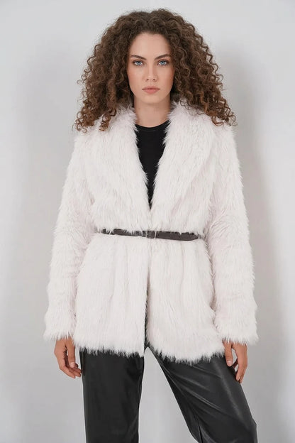 Kadın Geniş Yaka Kemerli Kürklü Oversize Kaban
