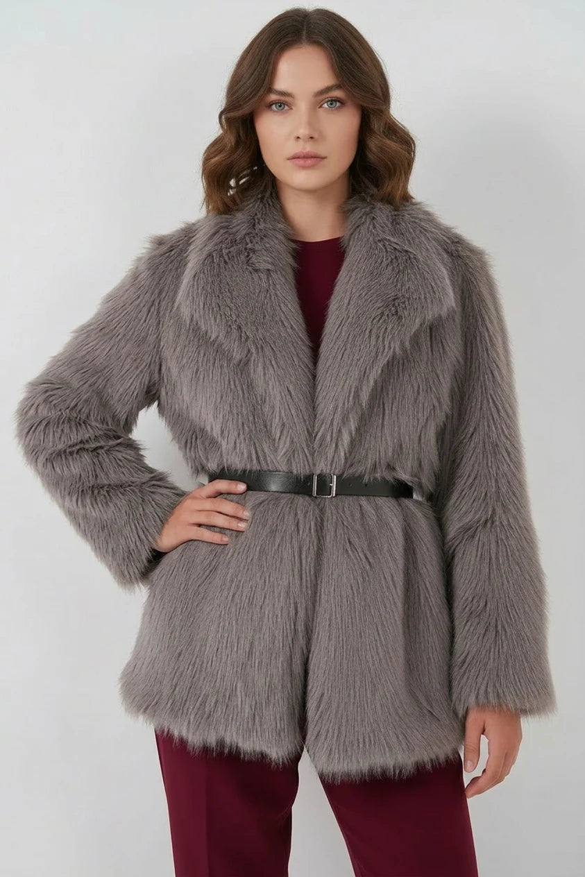 Kadın Geniş Yaka Kemerli Kürklü Oversize Kaban