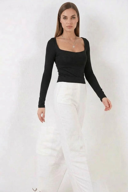 Kadın Kare Yaka Slim Fit Uzun Kol Bluz