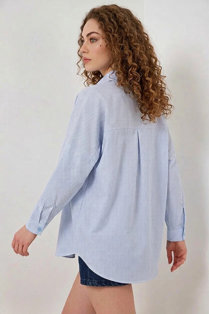Kadın Oversize Çizgili Pamuklu Gömlek