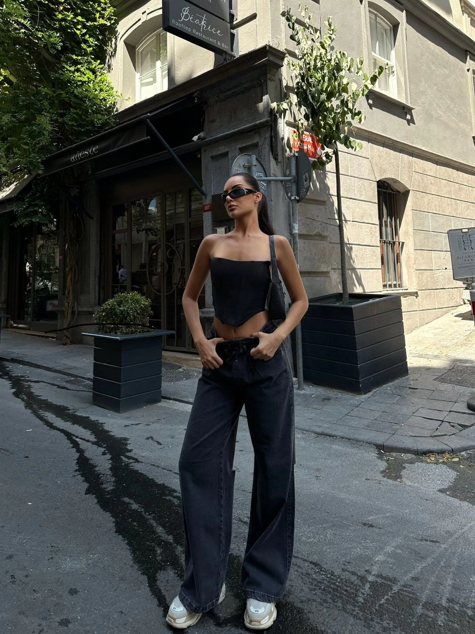 Siyah