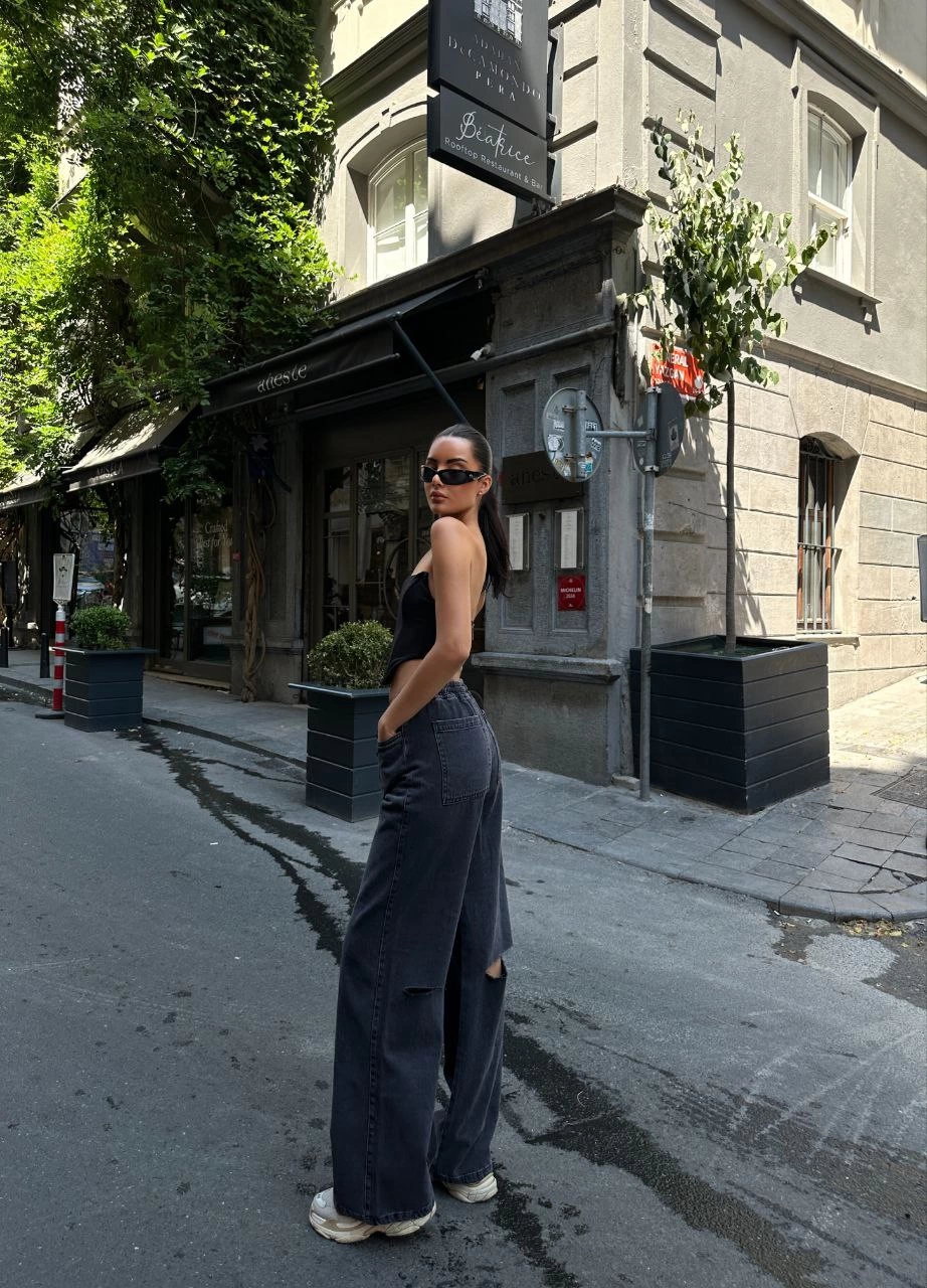 Siyah