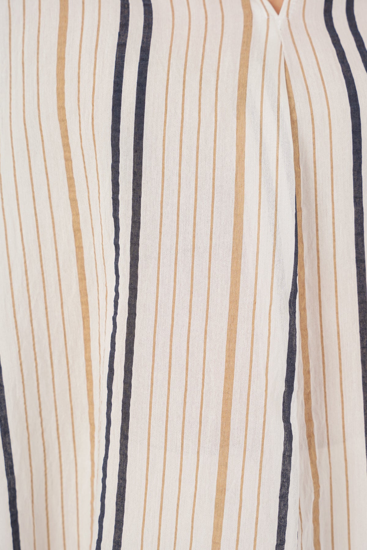 Kadın V Yaka Oversize Çizgili Bej Bluz