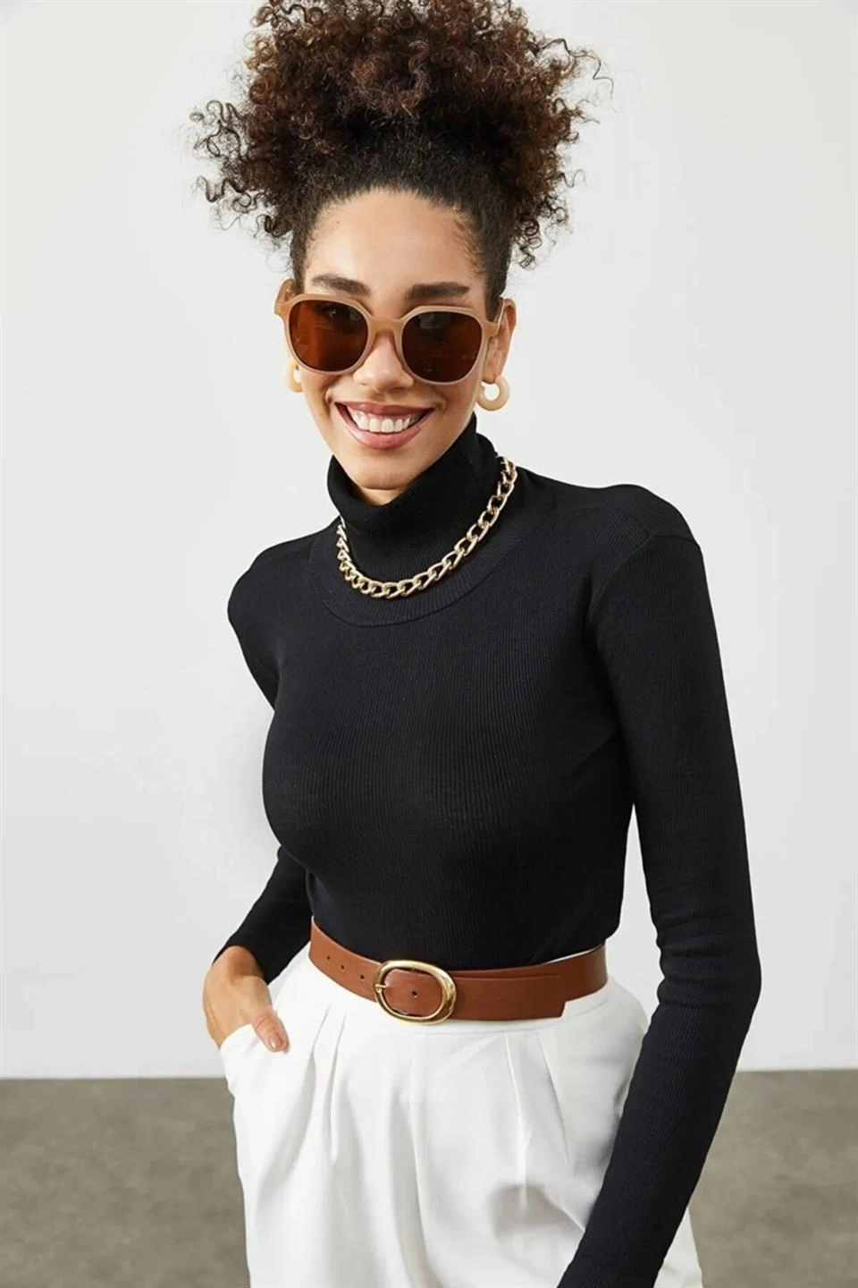 Siyah