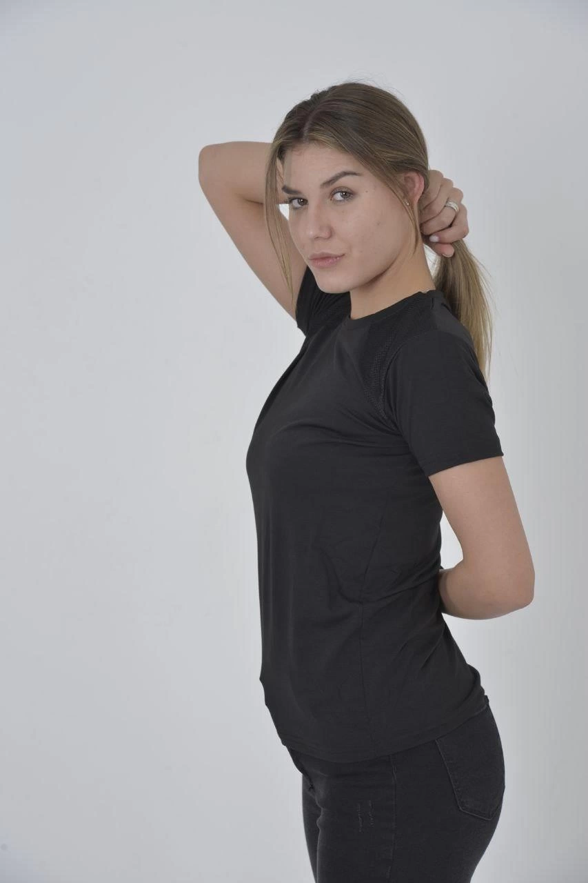 Siyah